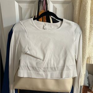 LULU LEMON WHITE CROPPED LONG SLEEVE